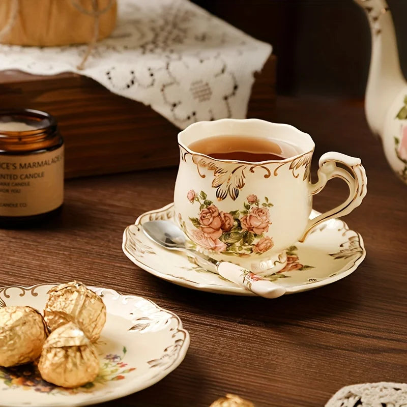 Ensemble de tasses à thé et soucoupes à arbustes fleuris, service à thé, ensemble de tasses à thé florales en céramique ivoire avec support doré, ensemble de tasses à café