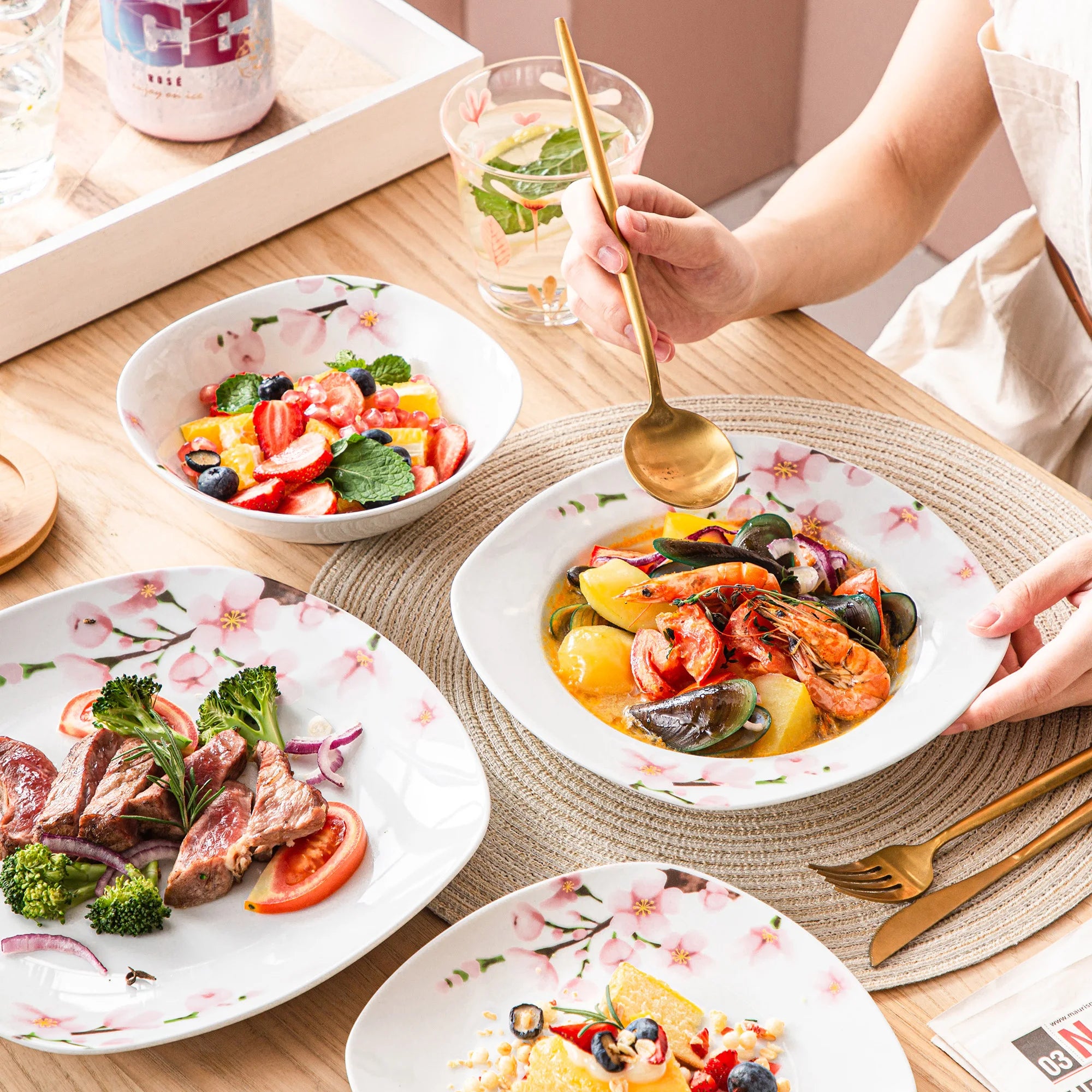 VEWEET ANNIE Ensemble d'assiettes à dîner en céramique porcelaine 24 pièces avec bol, assiette à dessert, assiette à soupe, assiette à dîner pour 12 personnes