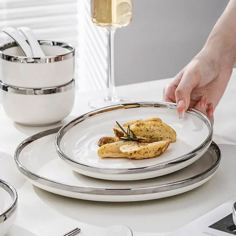Assiettes en céramique blanche avec assiette de service à Steak argenté, bols, plat à dîner, service de vaisselle en porcelaine pour hôtel familial