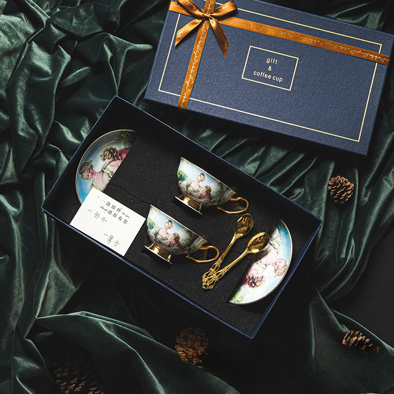 Service à thé en porcelaine de luxe, tasse à café en céramique, standard avec cuillère S/05 er, verres à café, vaisselle, palais royal européen, Sophia, Chine