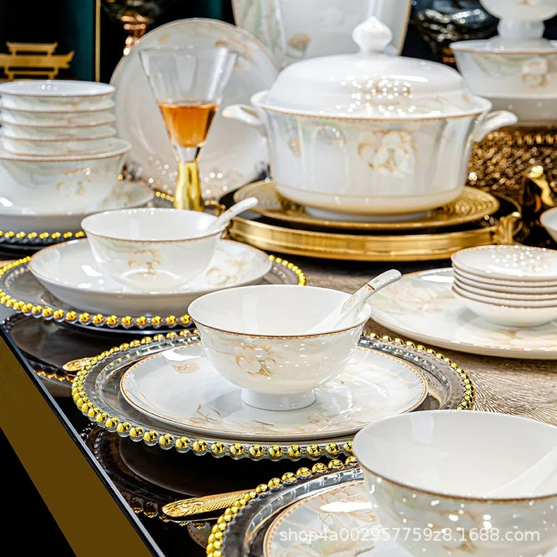 Nouvel ensemble de vaisselle en céramique de style chinois, ensemble cadeau pour la maison et les événements professionnels, ensemble complet de bols en porcelaine fine.